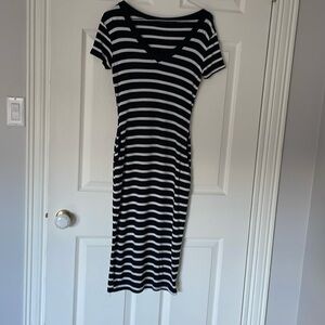 Women’s Rebel Sugar V-neck dress